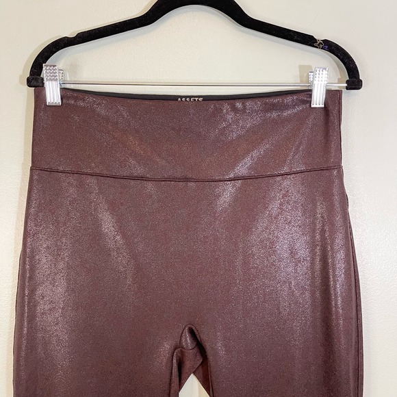 Assets by Spanx Women's Burgundy Leather Stretchable High-Rise Leggings Size XL - Picture 2 of 10